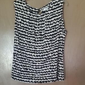 Calvin Klein Sleeveless Black and White Blouse